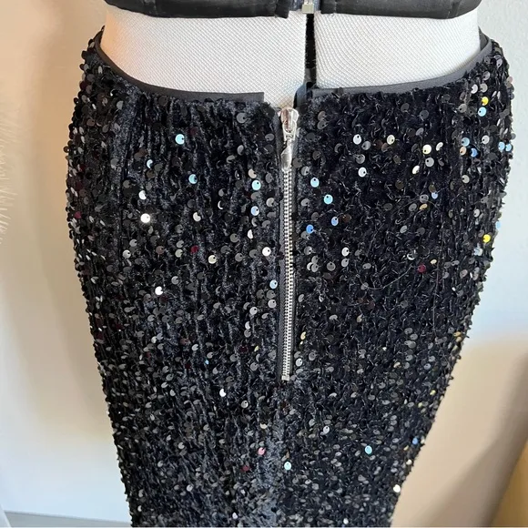 Black Sequin Pencil Skirt