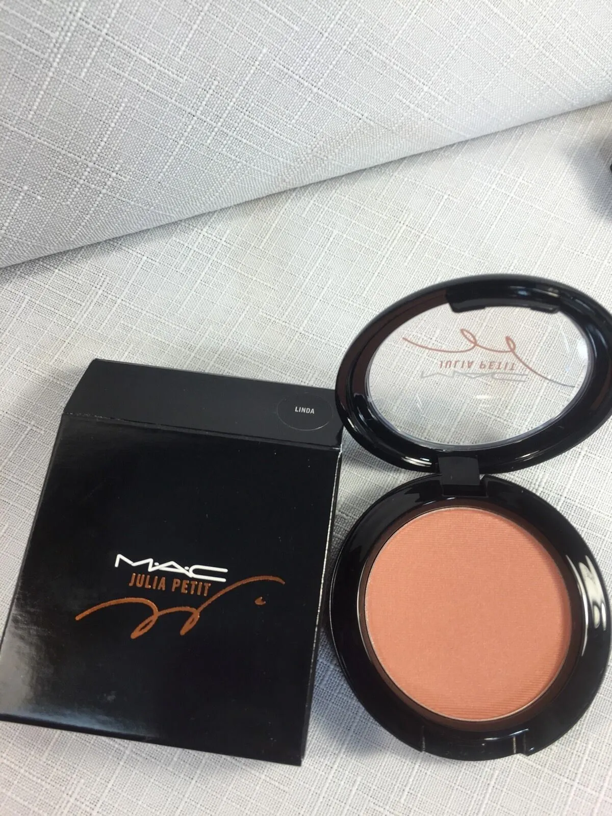 BNIB MAC Acai Lipstick Julia Petit Collection Matte w/receipt