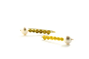 earrings / gold hammered   diamonds   pearl drops
