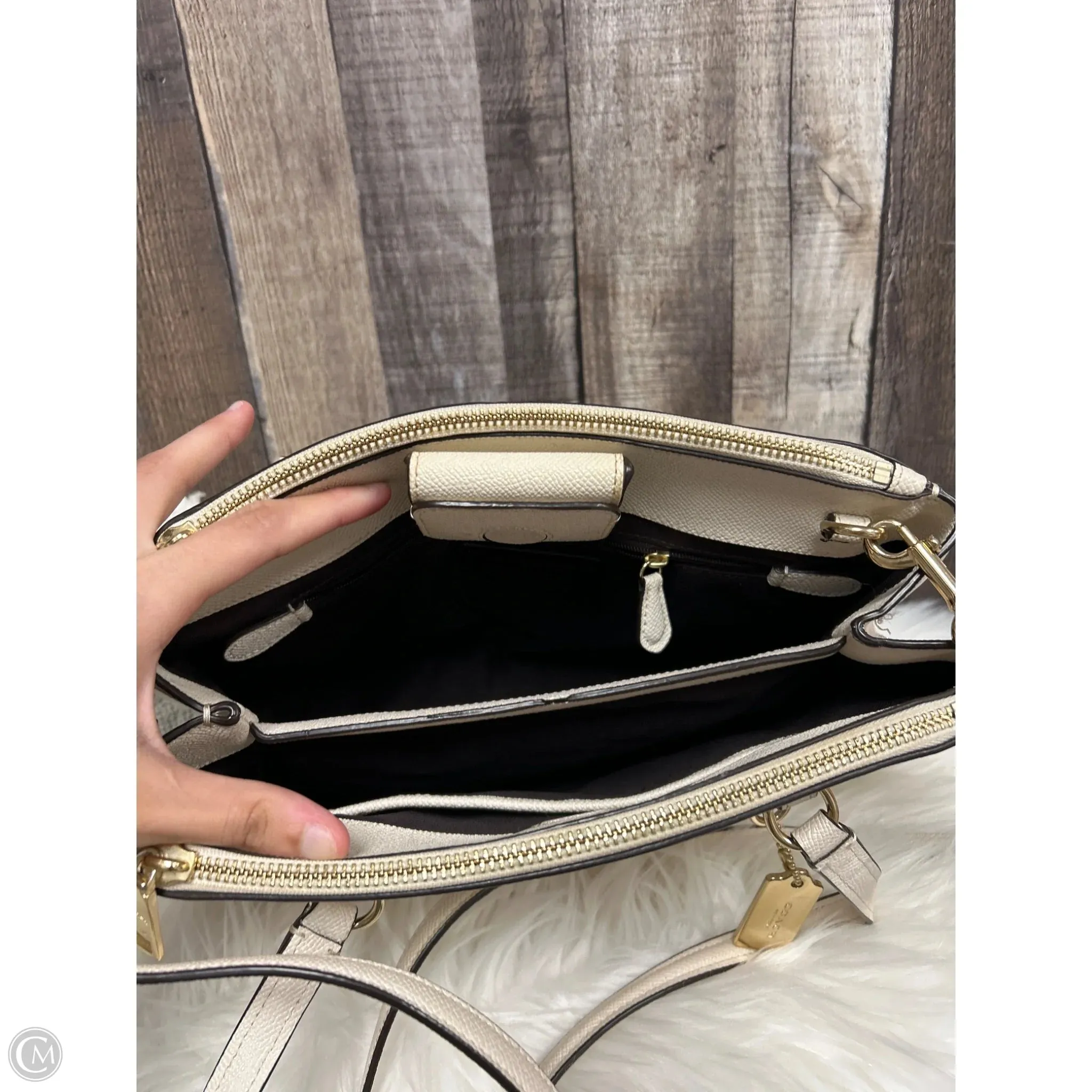 Handbag Designer By Coach, Size: Medium