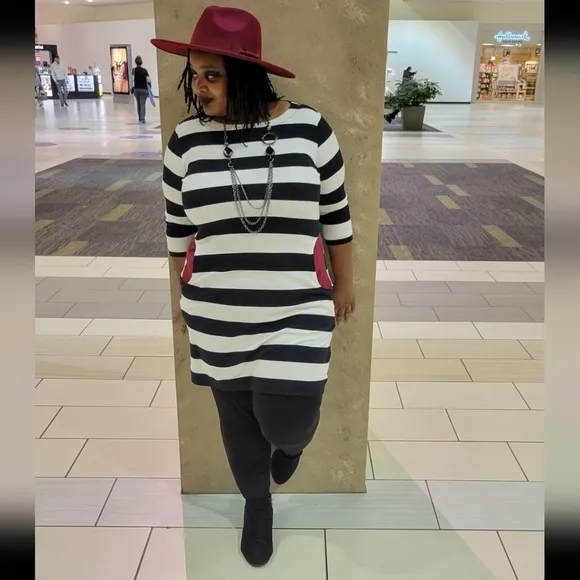 Joan Vass Black and White Horizontal Stripes Dress w/Burgundy Pockets