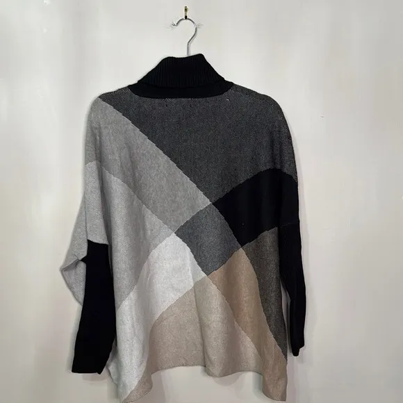 Joseph A Black and Gray Cowl Turtleneck Sweater