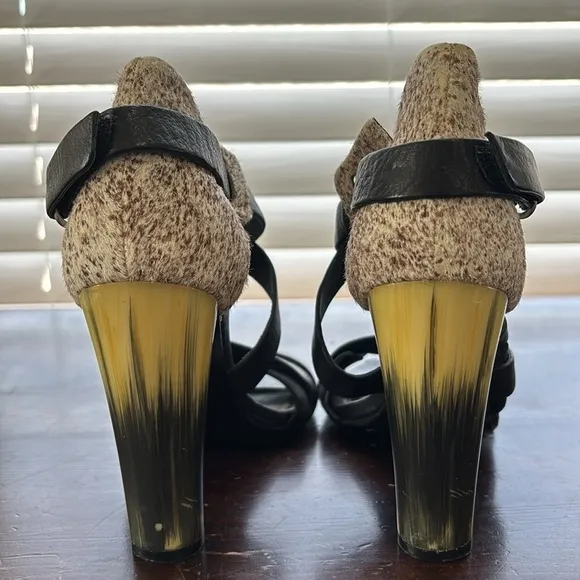 L.A.M.B. Gwen Stefani Korry Black Leather Brown Calf Hair Strappy Heels Size 6.5