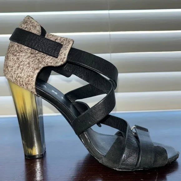 L.A.M.B. Gwen Stefani Korry Black Leather Brown Calf Hair Strappy Heels Size 6.5