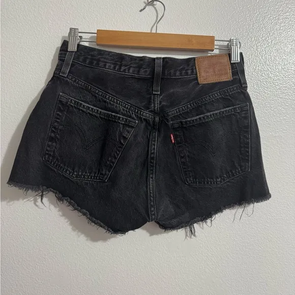 Levi’s Women’s 501 Original Premium Denim Shorts - Size 27 summer vacation black