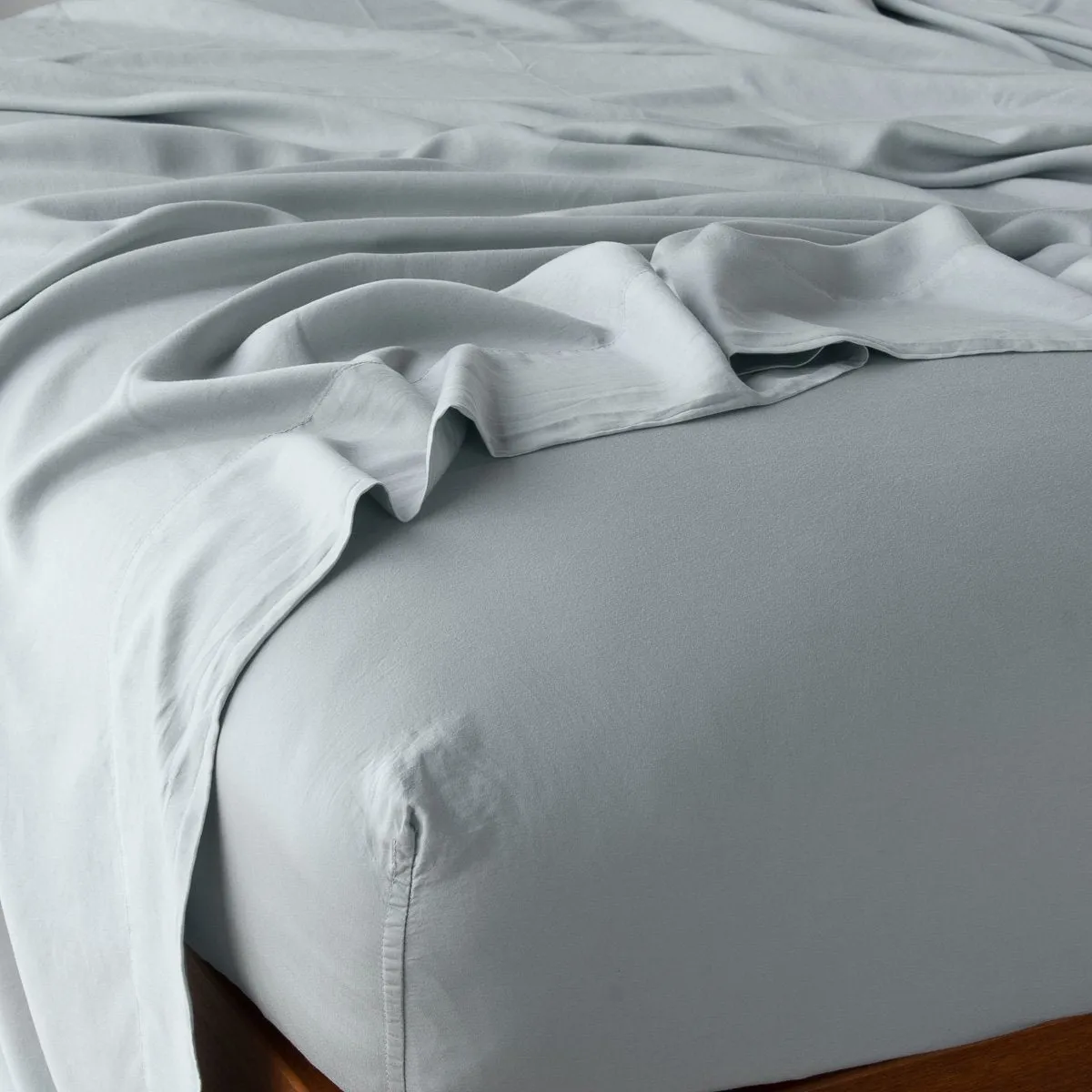 Madera Luxe Fitted Sheet - Queen, Cal King, E. King