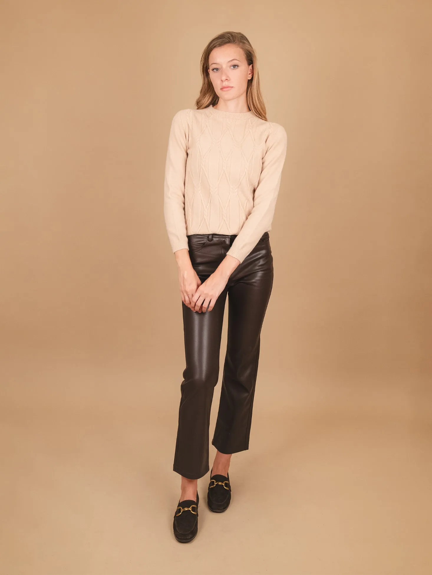 MAGLIA GIROCOLLO CON MAXI INTRECCIO FRONTALE BEIGE