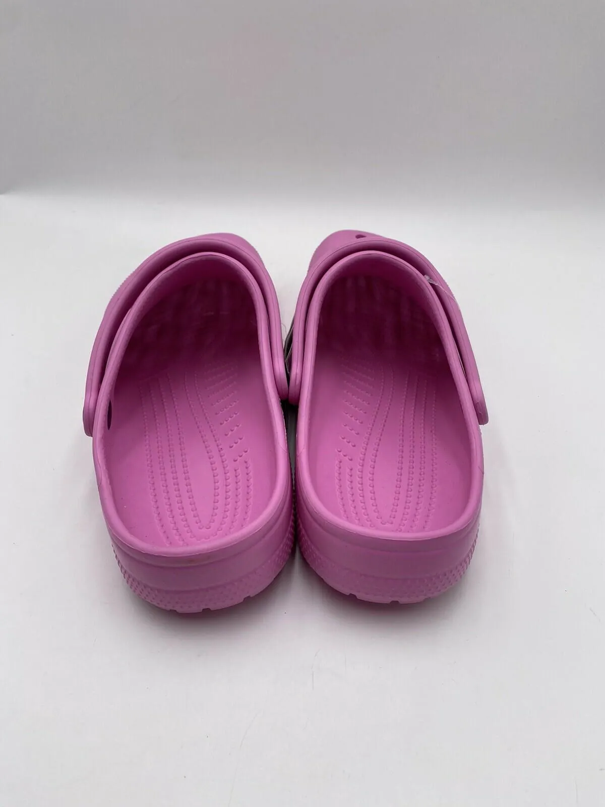 NWOB Men’s Crocs Classic Clogs Pink Size 13M - Like New