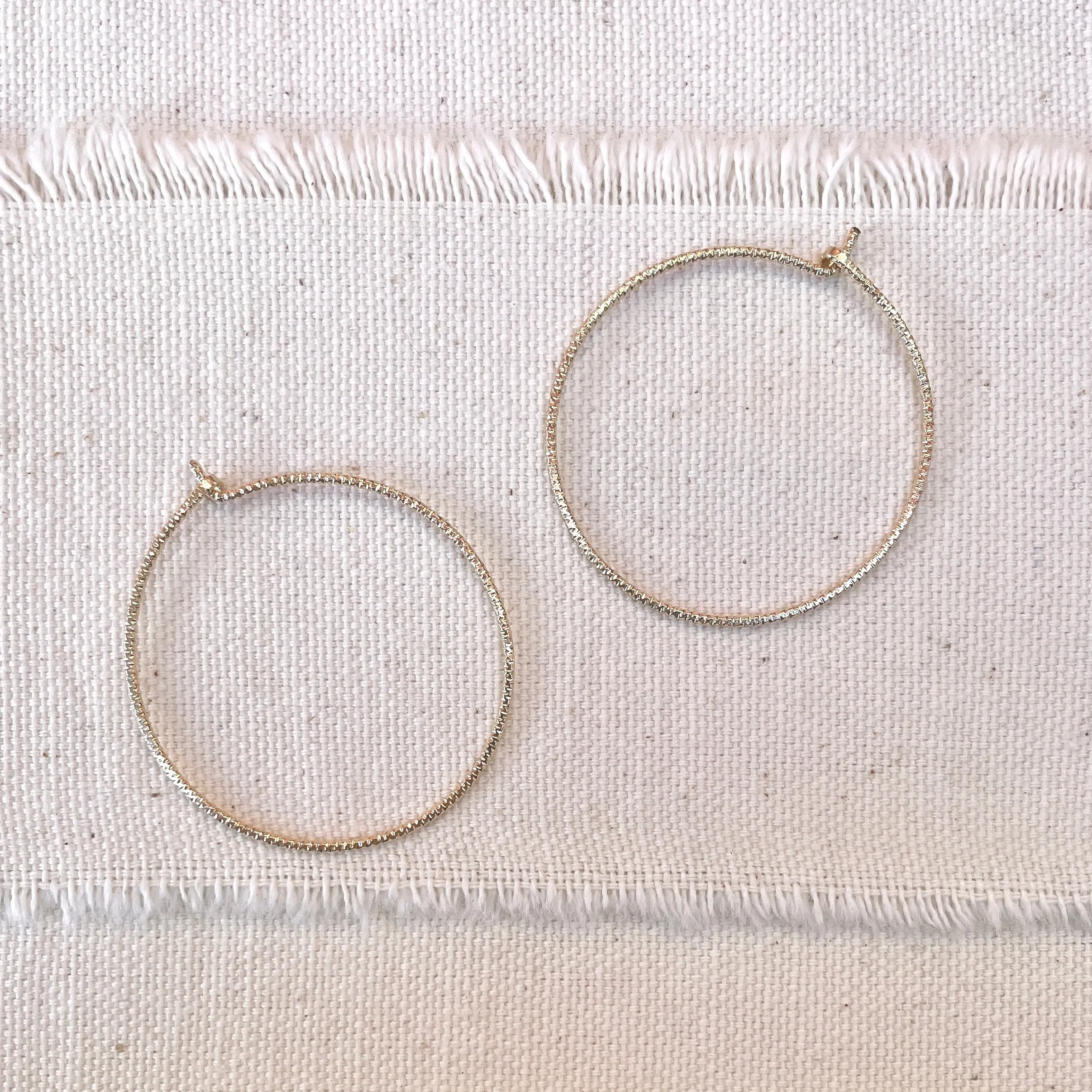 Round CRINKLE Hoops
