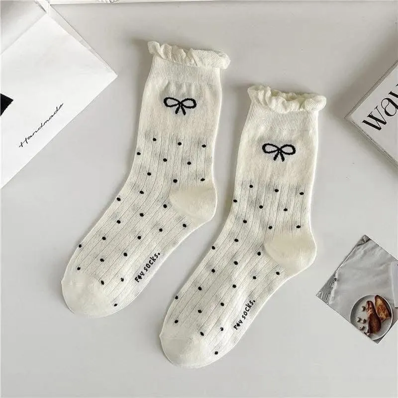 Sweet Stitch Bow Socks
