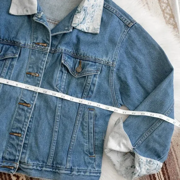 TASHA POLIZZI DESIGNER WESTERN DENIM JEAN JACKET SECRET POCKETS FLORAL SZ L