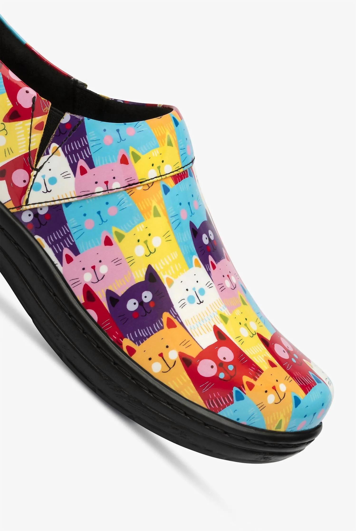 Women's Mission Clog In Amster Cats Patent