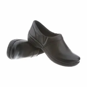 Women's Mission Clog In Black Smooth