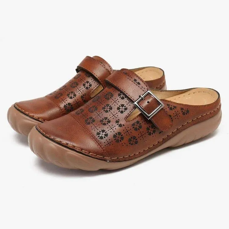 Xavia Clogs | Women’s Wide Fit Slip-On Clogs